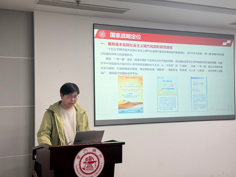 图4 高正阳作微党课分享_resized.jpg